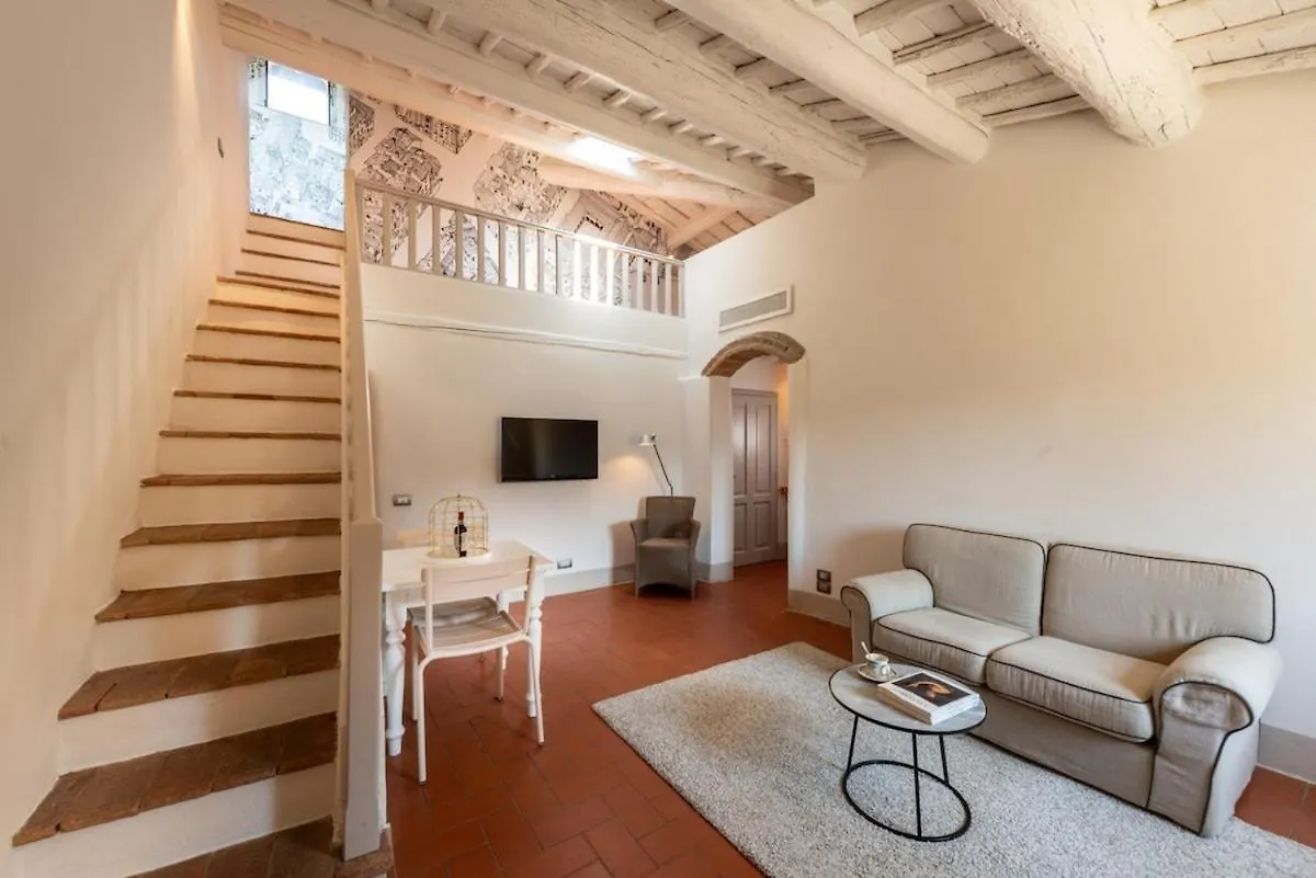 Unique Villa With Infinity Pool Inside Chianti Corti