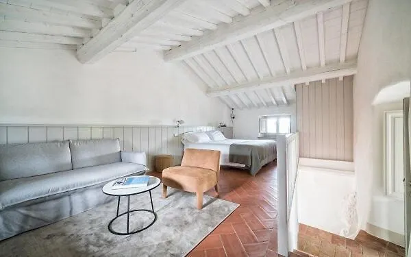 Unique Villa With Infinity Pool Inside Chianti Corti Италия